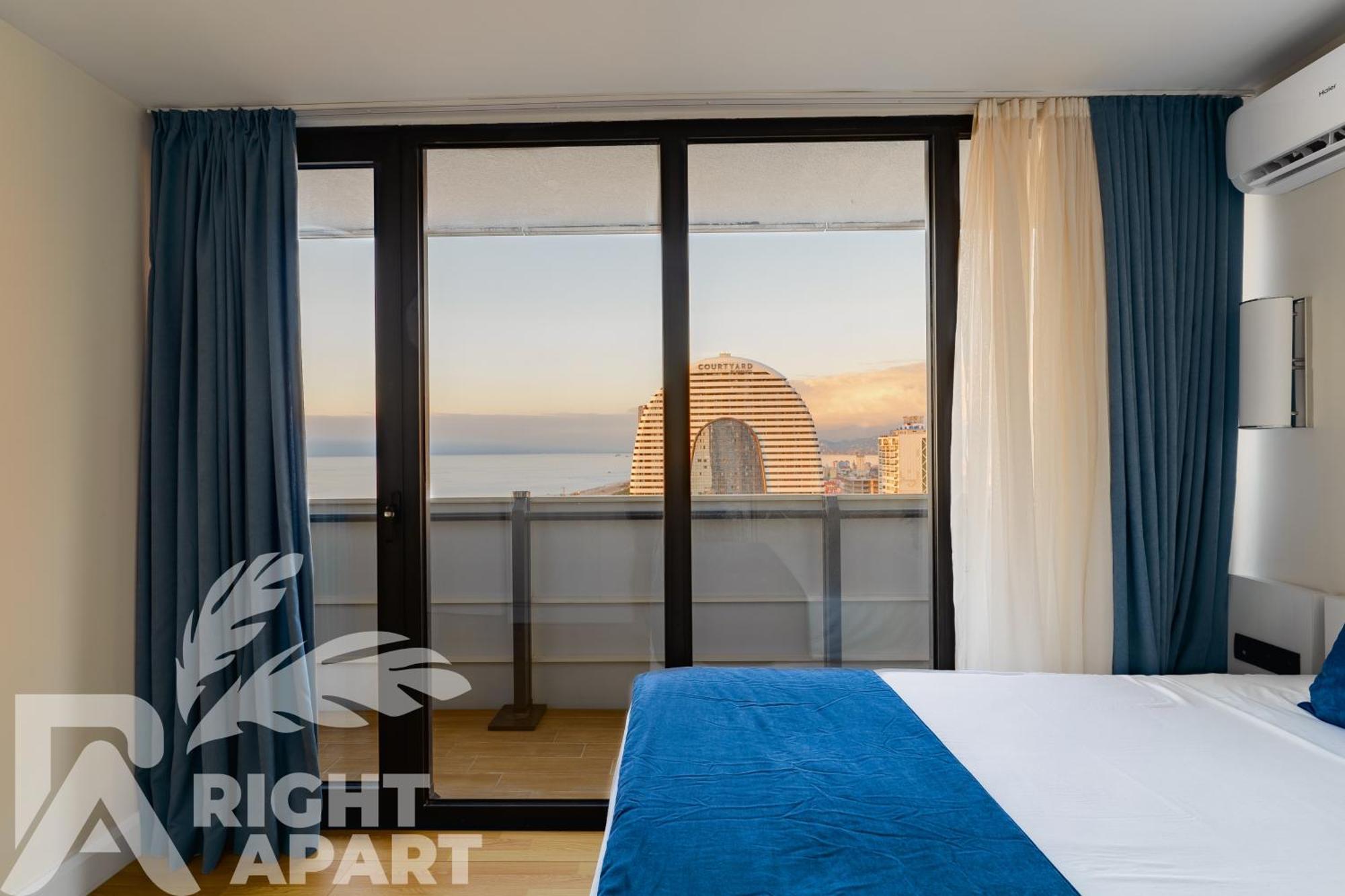 Orbi City Hotel Sea View Batumi Exterior foto